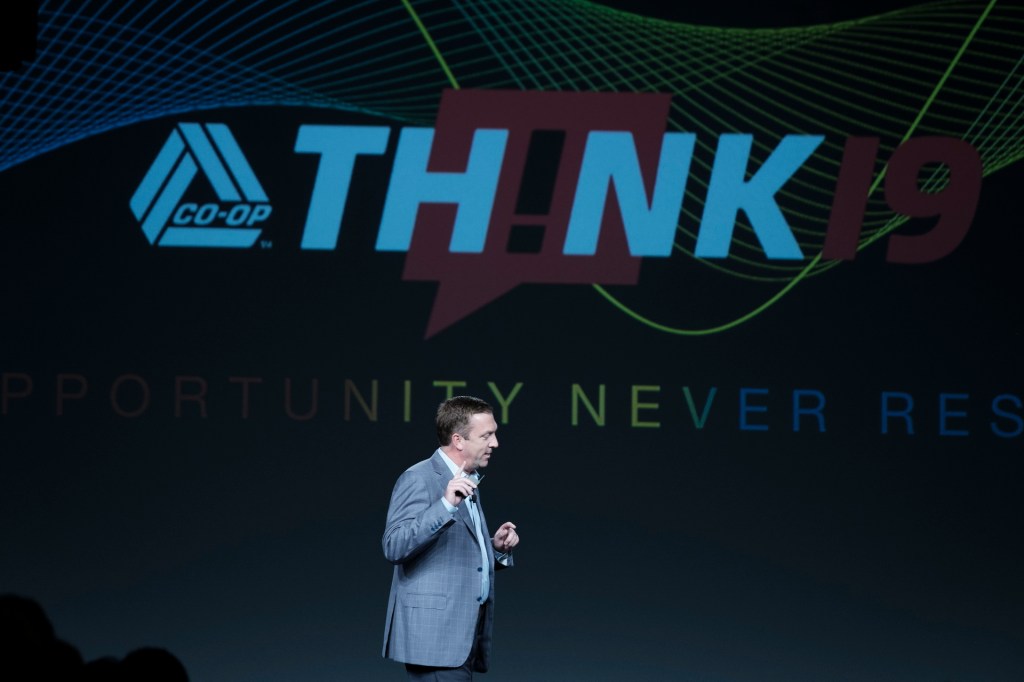 speaker business conference miami beach lowes hotel