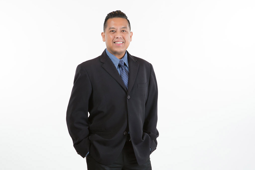 executive headshots clean white backgound